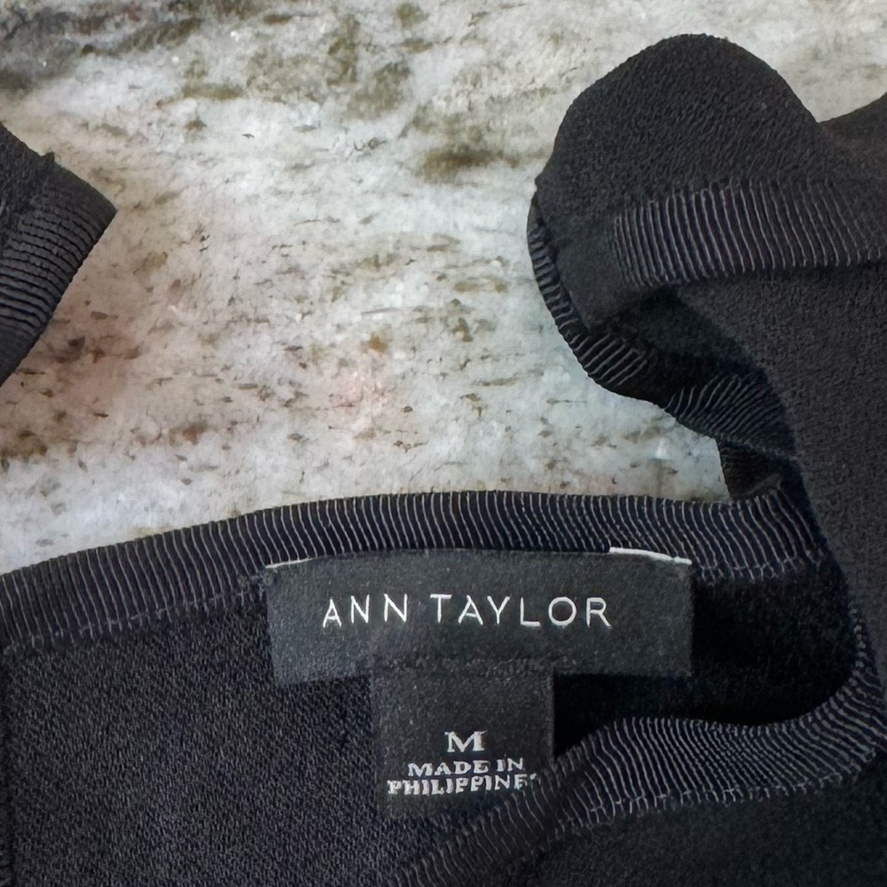 Ann Taylor Black 3/4 Sleeve Peplum Blouse Top Women’s Size Medium - Picture 4 of 4